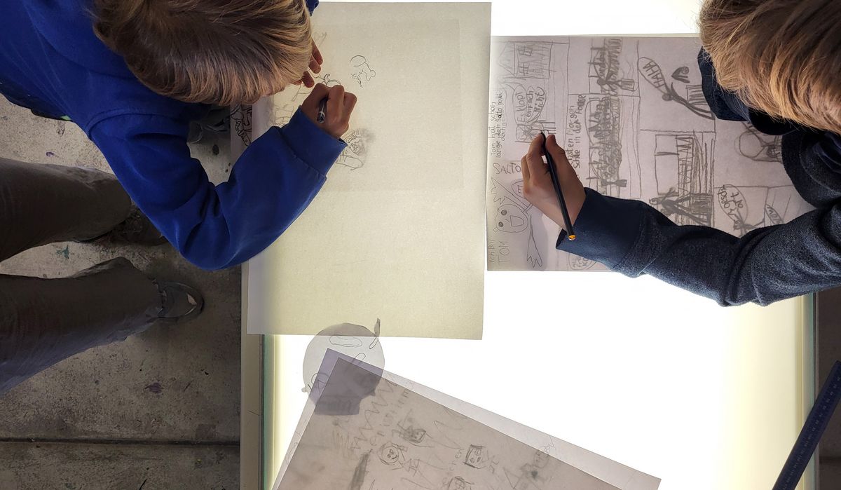 Comics Zeichnen: Arbeit mit Transparent Papier