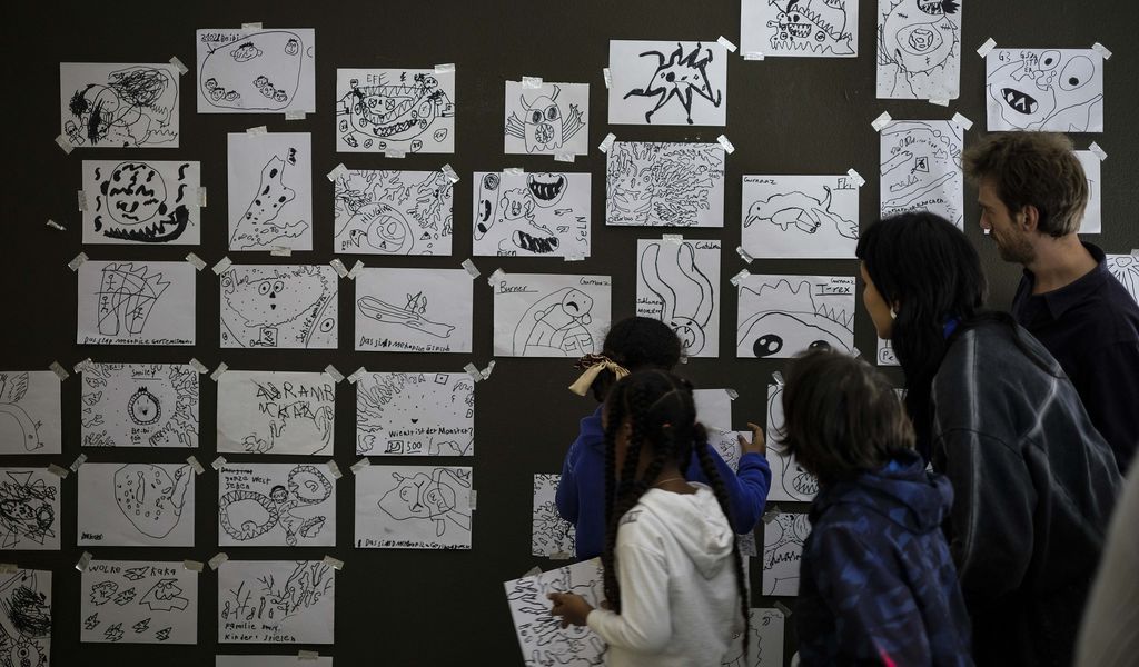 Ausstellung der Kinderzeichnungen